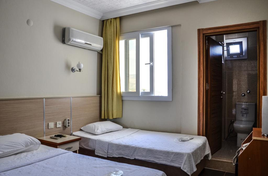 Dikelya Hotel Dikili Exterior photo
